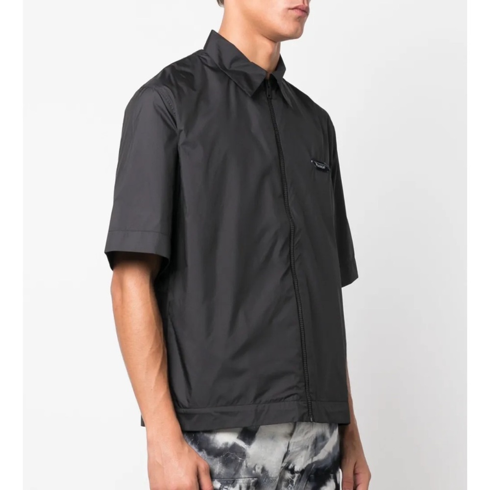 GIVENCHY logo patch zip up shirt - image 4